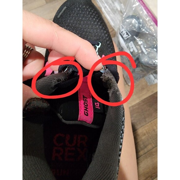 Brooks Women's Ghost 14 Black Pink Running Shoes Sneakers Size 7 B 1203561B013 - Picture 3 of 11